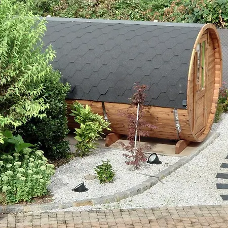 Homestay Le Manoir De Louviers