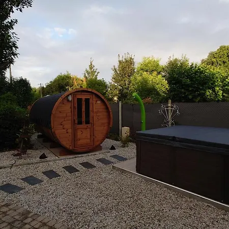 Homestay Le Manoir De *