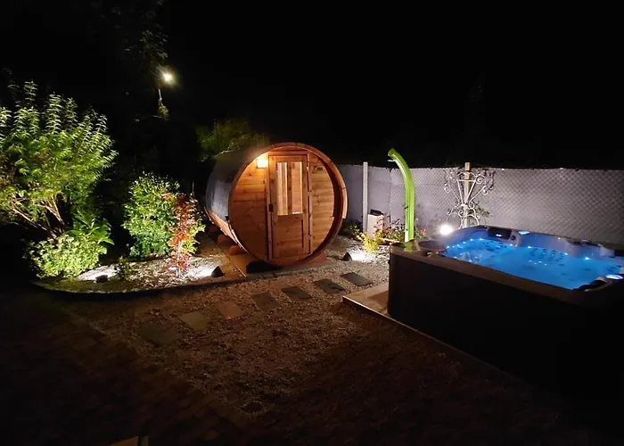 Homestay Le Manoir De Louviers