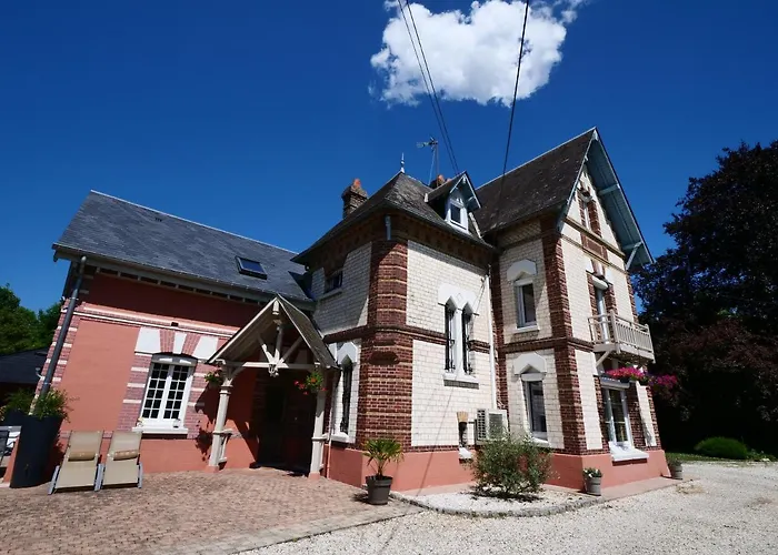 Homestay Le Manoir De Louviers